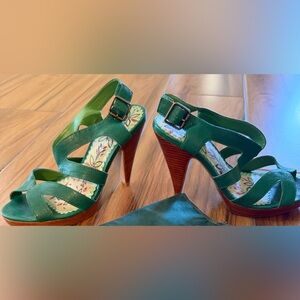 Colcci Brazilian Green Strappy High Heel Sandals